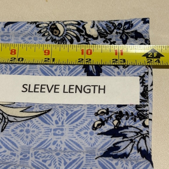 Chicos Long Sleeve Tunic Knit Top 3 (XL) Lagenlook Artsy Comfort Office Everyday - Picture 7 of 9